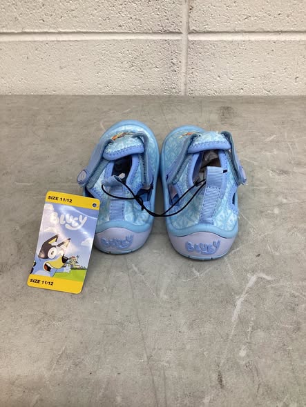 Bluey Toddler Boys Water Shoe Size 11/12