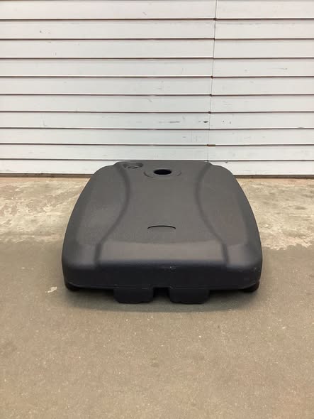 225 LBS Cantilever Patio Umbrella Base with Wheels and Crossed Base