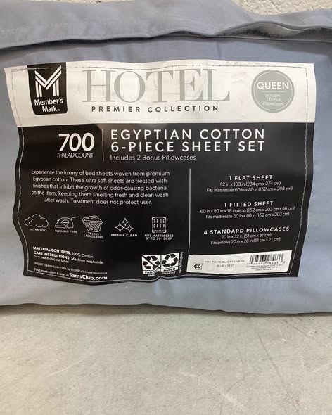 Member’s Mark Hotel Premier Collection 700-Thread-Count Solid Egyptian Cotton Sheet Set, queen size.