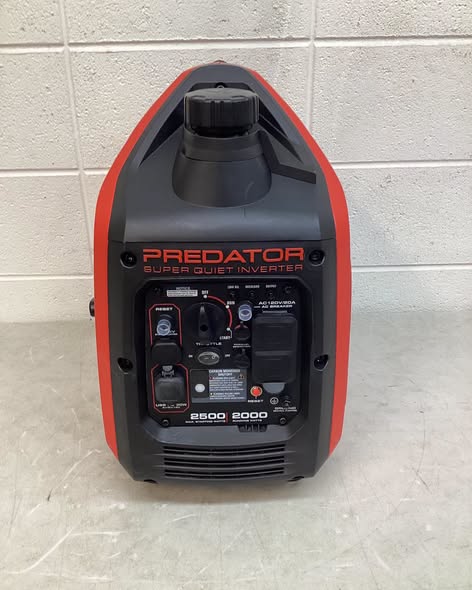PREDATOR 2500 Watt SUPER QUIET Inverter Generator -  Lightly used