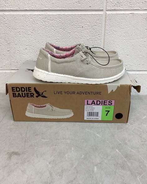Eddie Bauer Women's Canvas Loafer Size 7