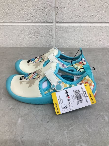 Mickey Mouse Toddler Boys Water Shoe Size 11/12