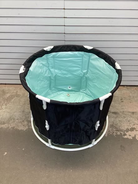 Costway 66 Gal Foldable Ice Bath Tub with Lid Adult
