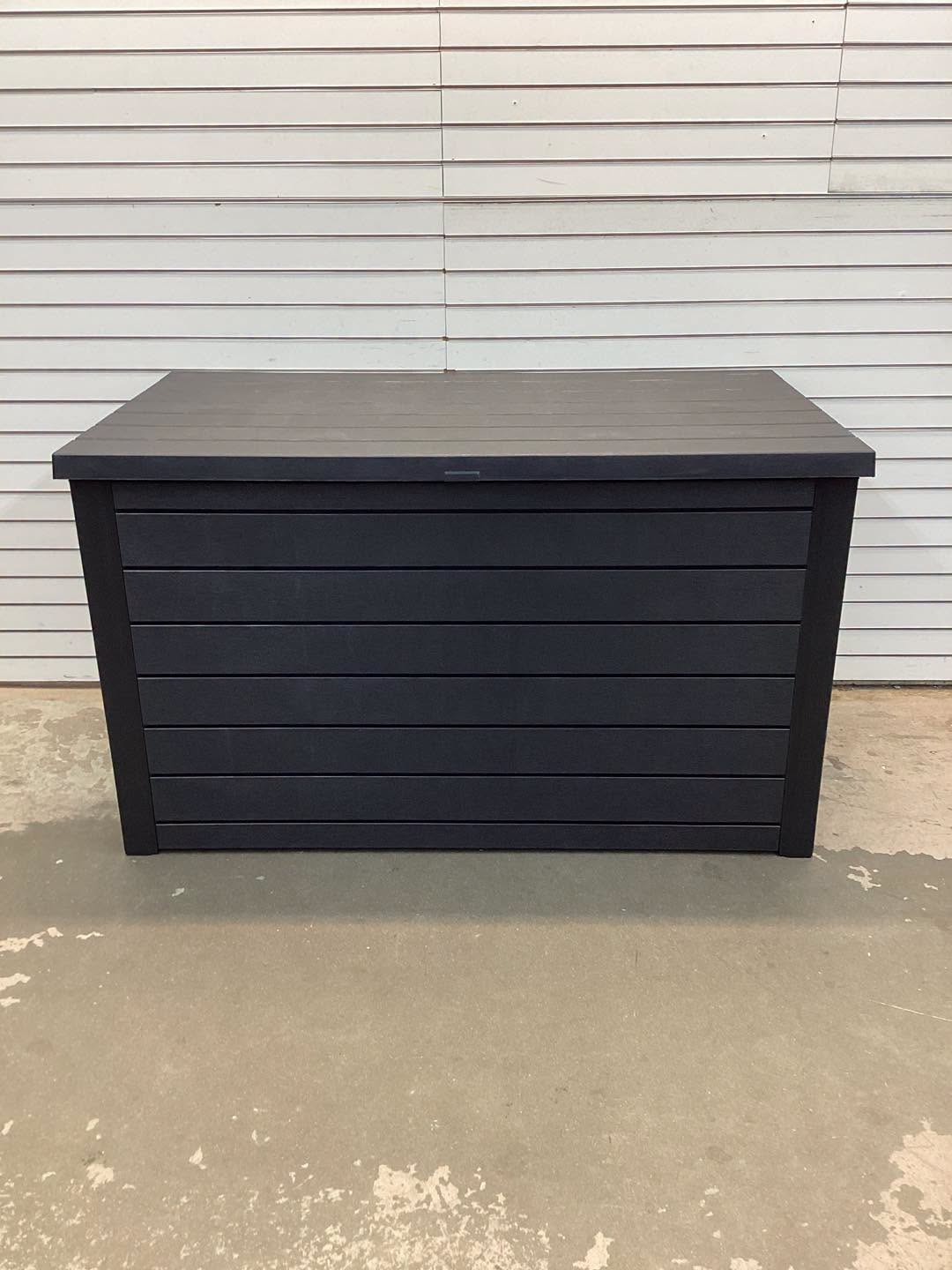 Keter 230 Gal. XXL Deck Box