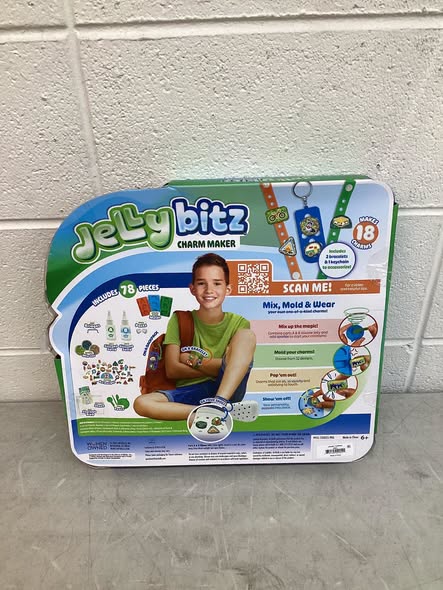 ArtSkills Jellybitz DIY Charm Maker Craft Kit for Kids