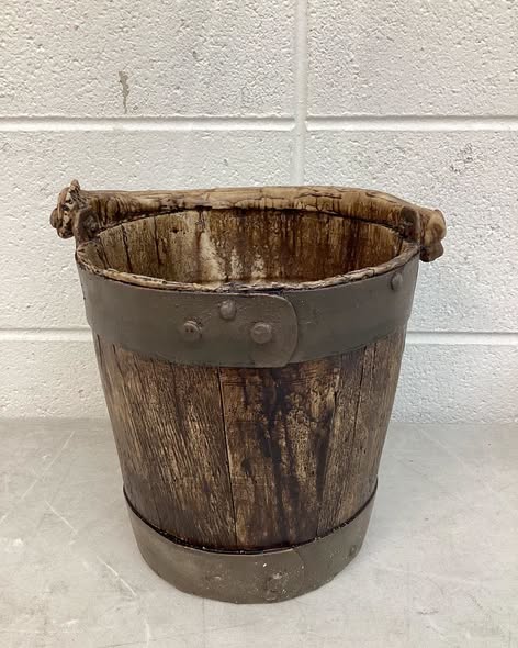 Mountain Mike’s - Rustic Well Bucket Waste Basket with Replicated Deer Antler Handle - Bathroom Trash Can