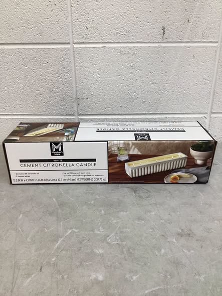 Member’s Mark Cement Citronella Candle White