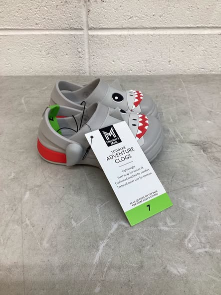 Member's Mark Toddler Boys Clog Shark Size 7