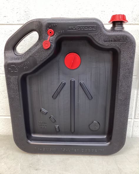 Super Duty 16 Qt. Drain Container