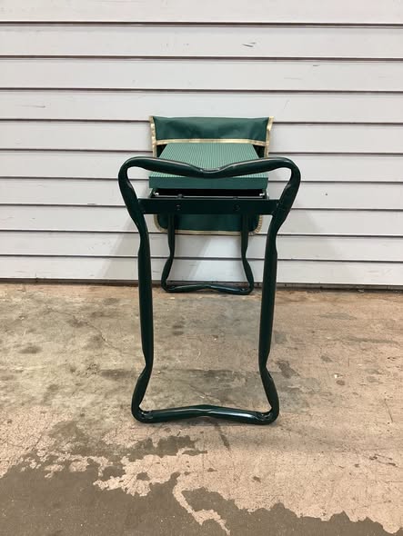 Folding Garden Kneeler and Seat Bench