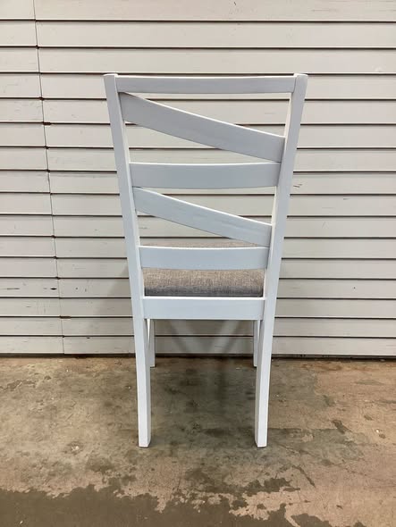 Dining Chair with Backrest and Rubber Wood Frame