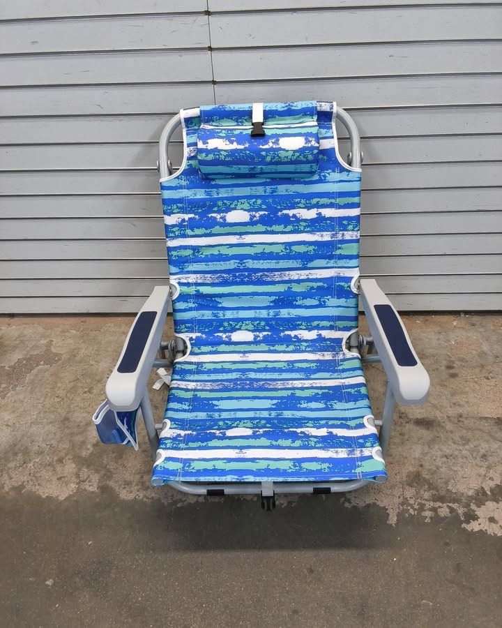 Costway Foldable Backpack Beach Chair with Cup Holder and Storage Pockets for Outdoor