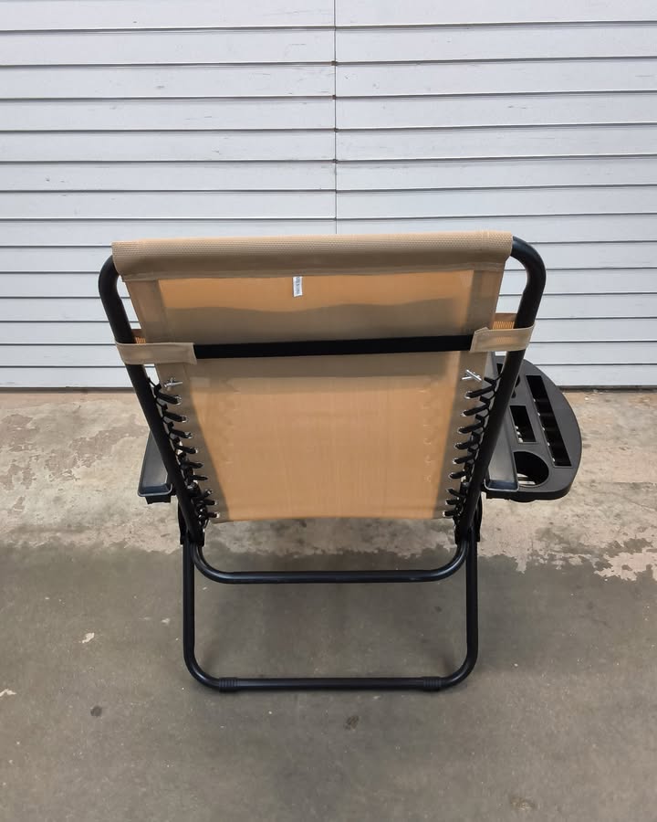 Costway Folding Lounge Chair with Zero Gravity