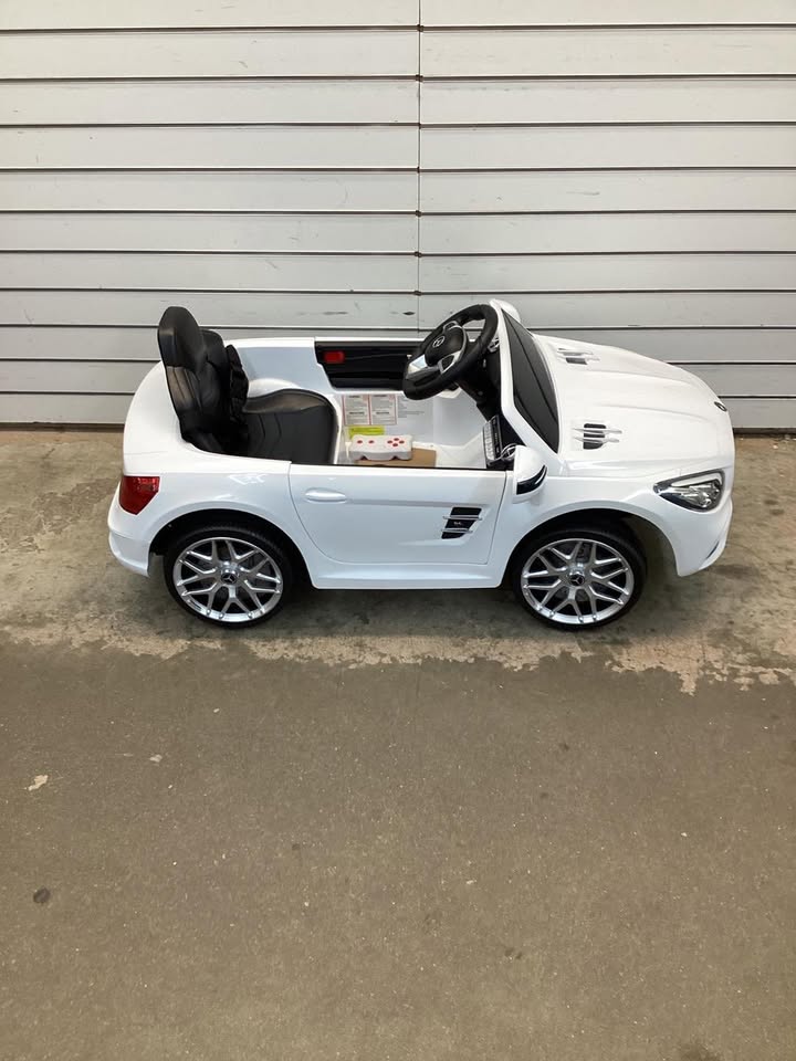 Lightly Used 12V Kids Ride On Car Mercedes-Benz