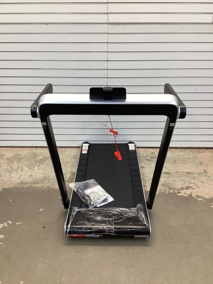 Folding Treadmill with APP Speaker Remote Control