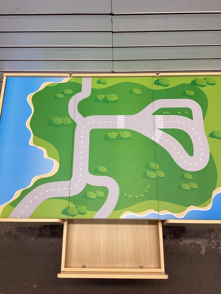 Train Set With Table