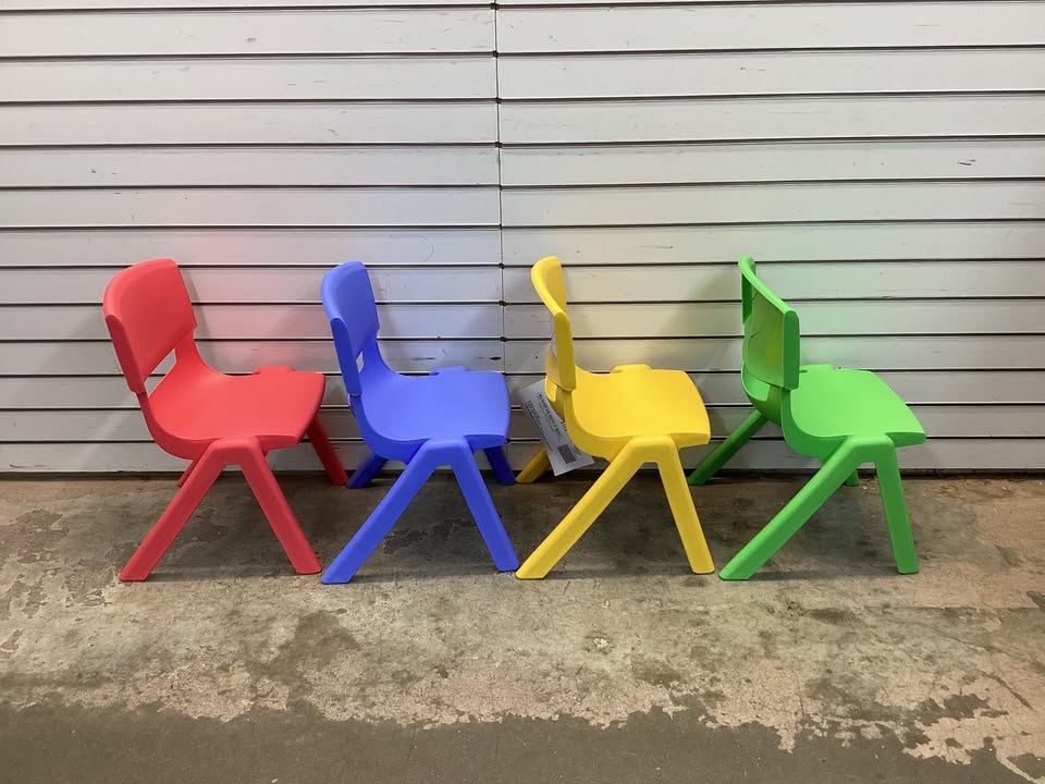 Costway Set of 4 Kids Plastic Chairs Stackable Play and Learn Furniture Colorful