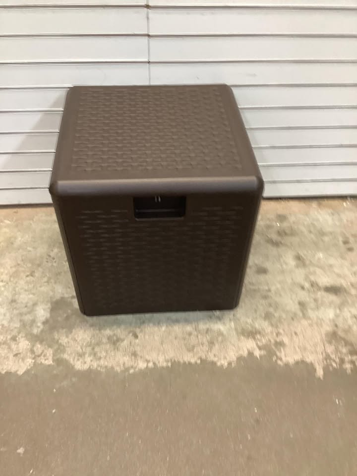 Costway 28 Gal. Patio Brown Deck Box Outdoor Waterproof Storage Container