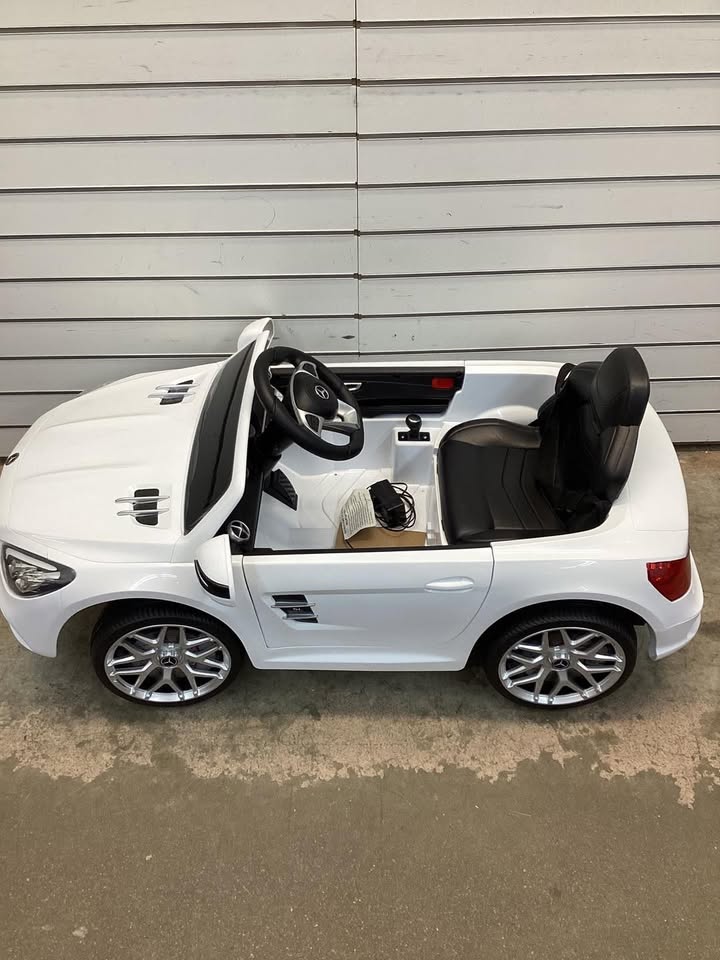 Lightly Used 12V Kids Ride On Car Mercedes-Benz