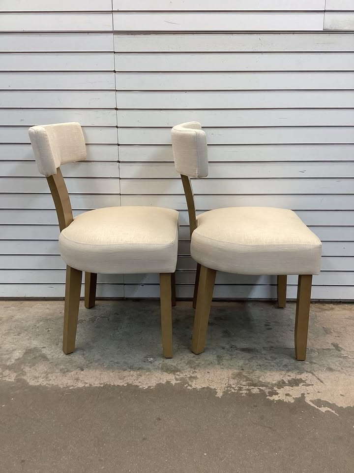 Dining Chairs Set of 2 with Curved Backrest Padded Seat