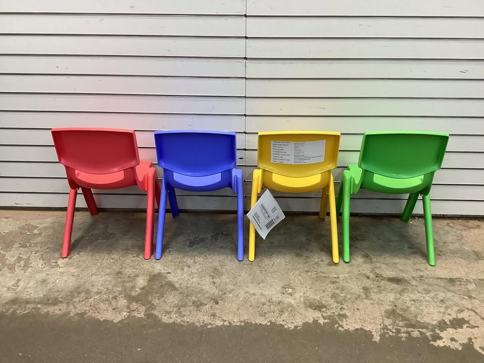 Costway Set of 4 Kids Plastic Chairs Stackable Play and Learn Furniture Colorful