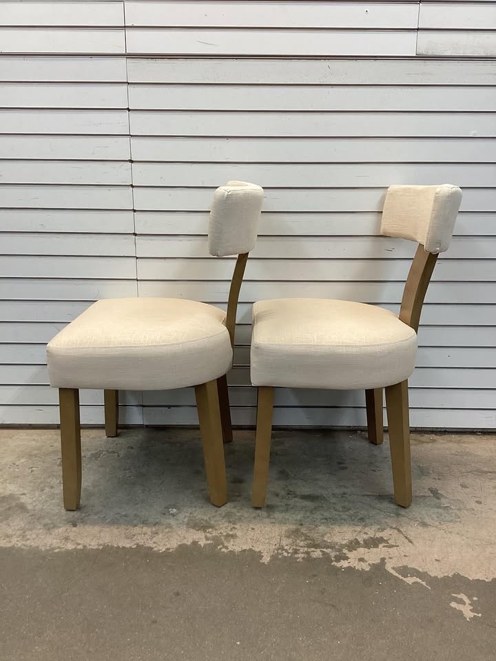 Dining Chairs Set of 2 with Curved Backrest Padded Seat