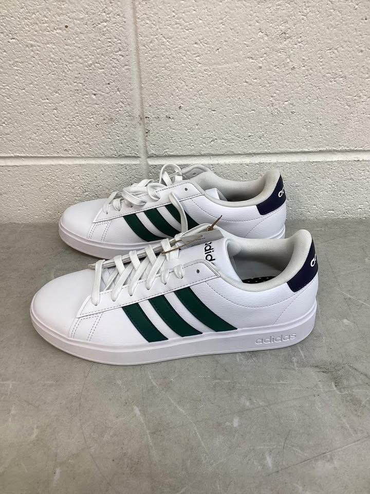 Adidas Men's Grand Court 2.0 Shoe, Size 8.5