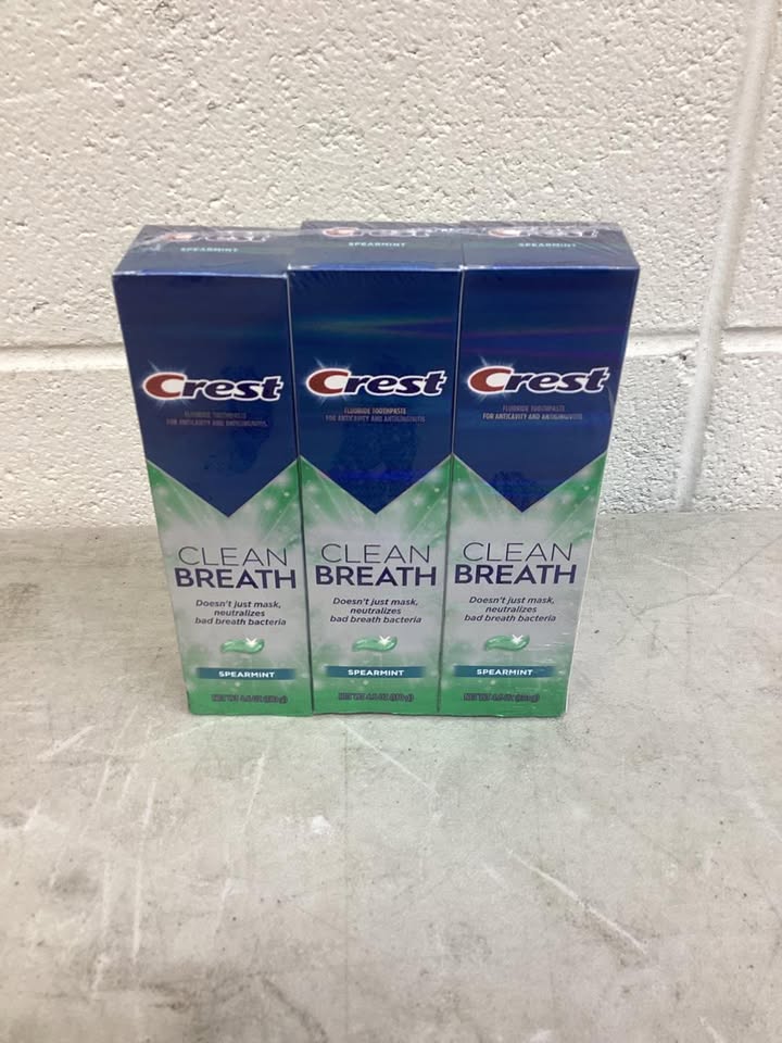 Crest Plus Clean Breath Spearmint Toothpaste, 4.6 oz., 3 pk.