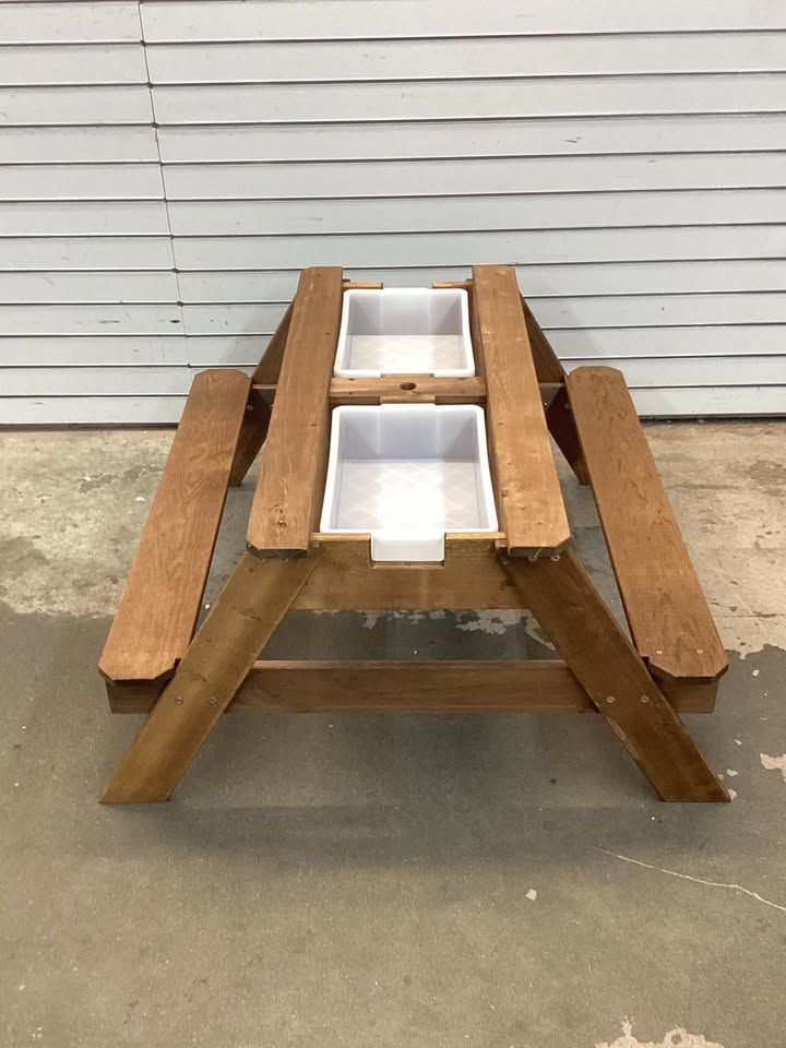 3-in-1 Kids Sand & Water Table Outdoor Wood Picnic Table w/ Umbrella