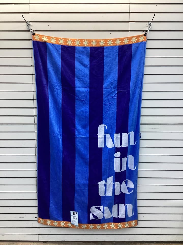 Member's Mark Oversized Beach Towel