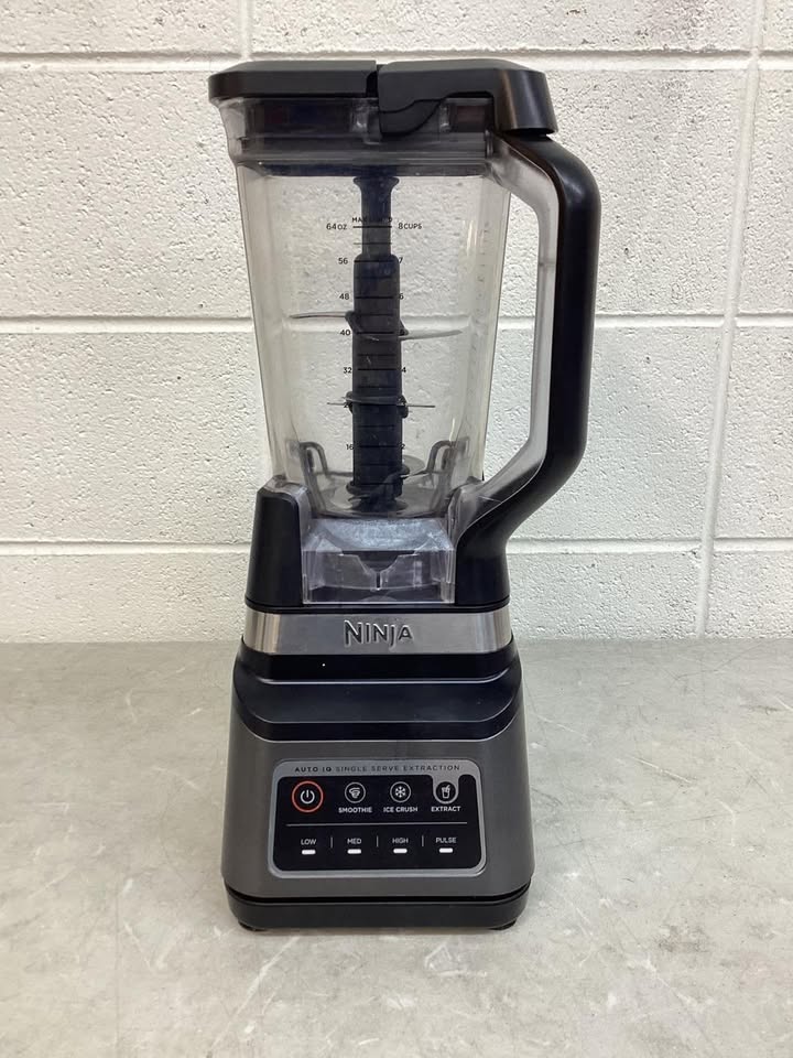 Lightly Used Ninja Professional Plus Blender DUO with Auto-iQ