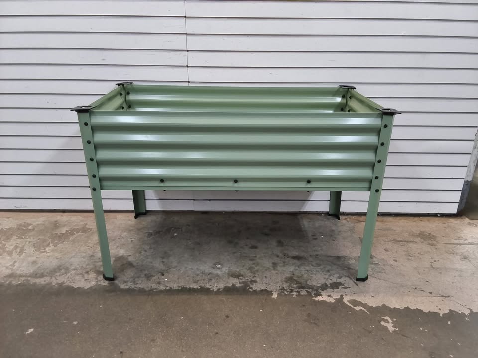 Elevated Galvanized Metal Garden Bed w/ Corner Protectors - 48x24x30in