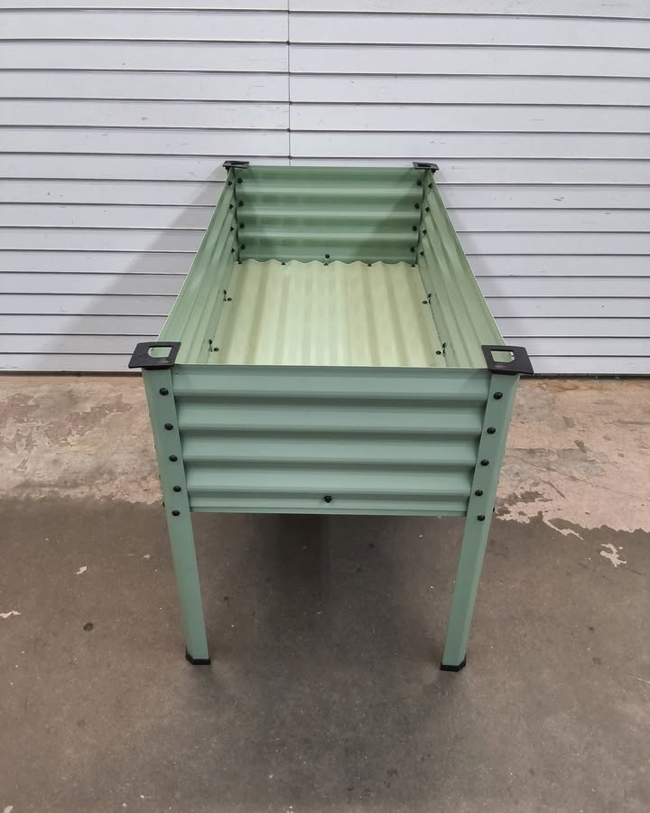 Elevated Galvanized Metal Garden Bed w/ Corner Protectors - 48x24x30in