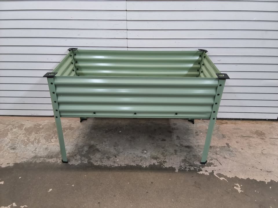 Elevated Galvanized Metal Garden Bed w/ Corner Protectors - 48x24x30in