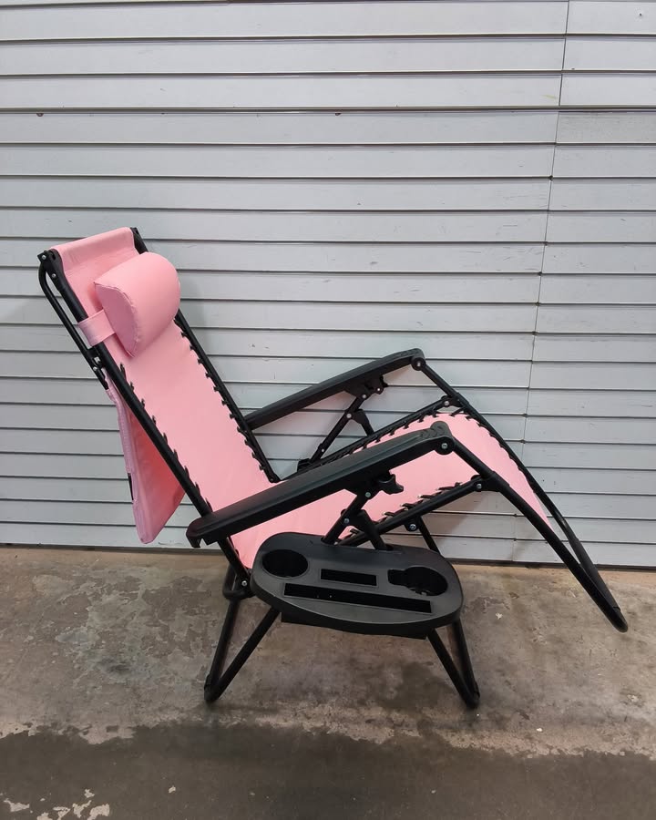 Monochromatic Zero Gravity Patio Chair Recliner w/ Side Tray, Headrest