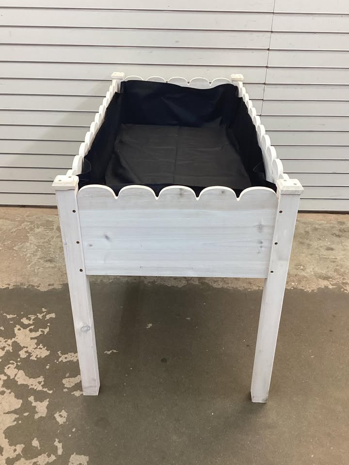 Raised Garden Bed, Scalloped Elevated Wooden Planter Box - 48x24x30in