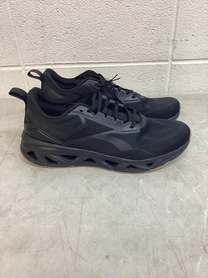 Reebok Men's Soleus Running Sneaker in Black, Size 12