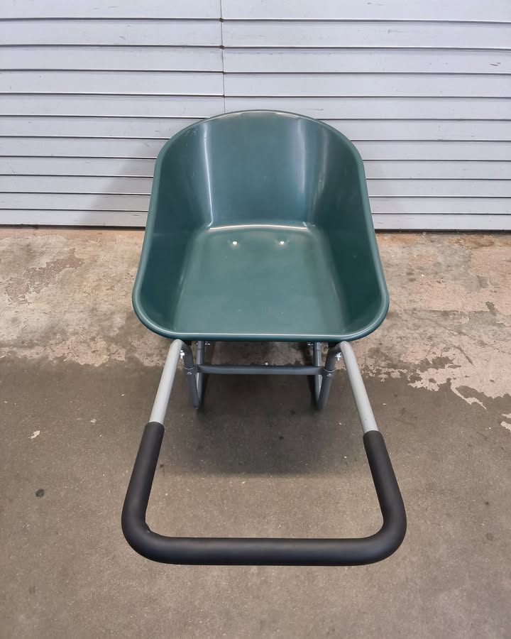 Dual-Wheel Wheelbarrow Garden Cart