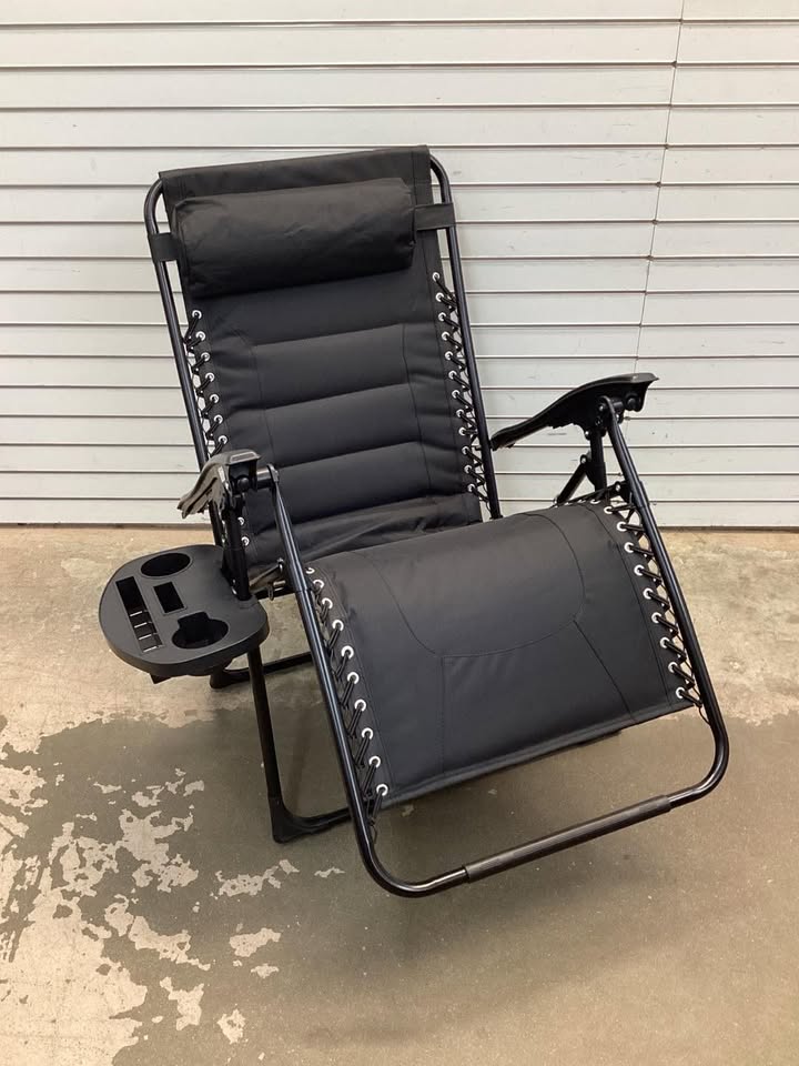 Oversized Padded Zero Gravity Chair, Folding Recliner w/ Headrest, Side Tray