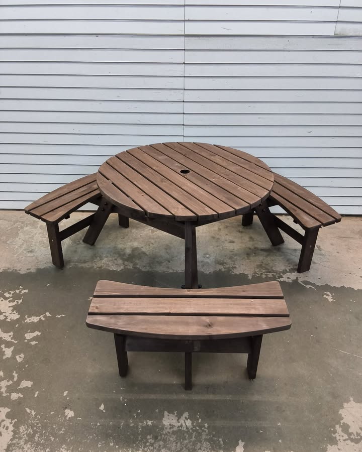 6-Person Circular Wooden Picnic Table w/ Umbrella Hole, 3 Benches