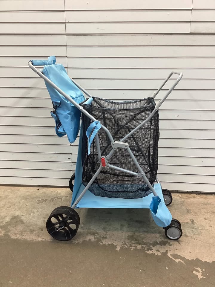 Member’s Mark Beach Cart