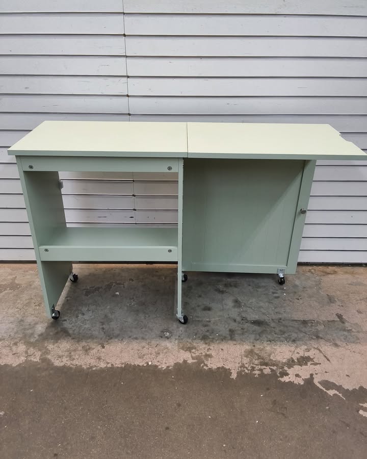 Best Choice Products Sewing Machine Table & Desk w/ Craft Storage and Trays - Light Green.