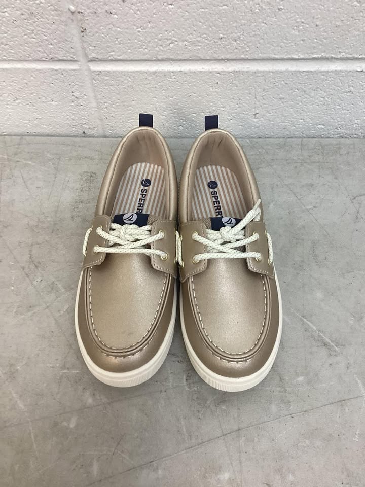 Sperry Girls Boat Shoe in Gold, Size 3