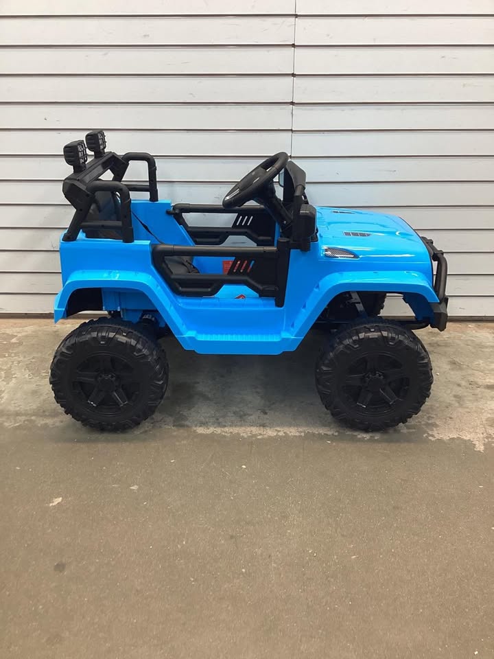 12V Kids Ride-On Truck Car w/ Parent Remote Control, Spring Suspension