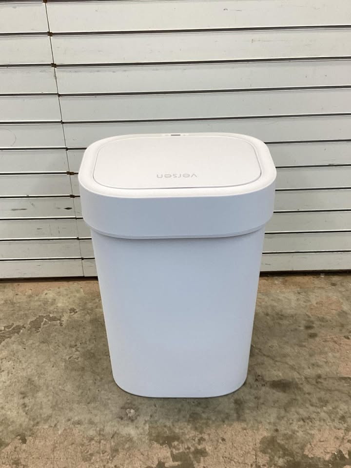Ninestars 13.2 Gal Motion Sensor Trash Can, White Plastic