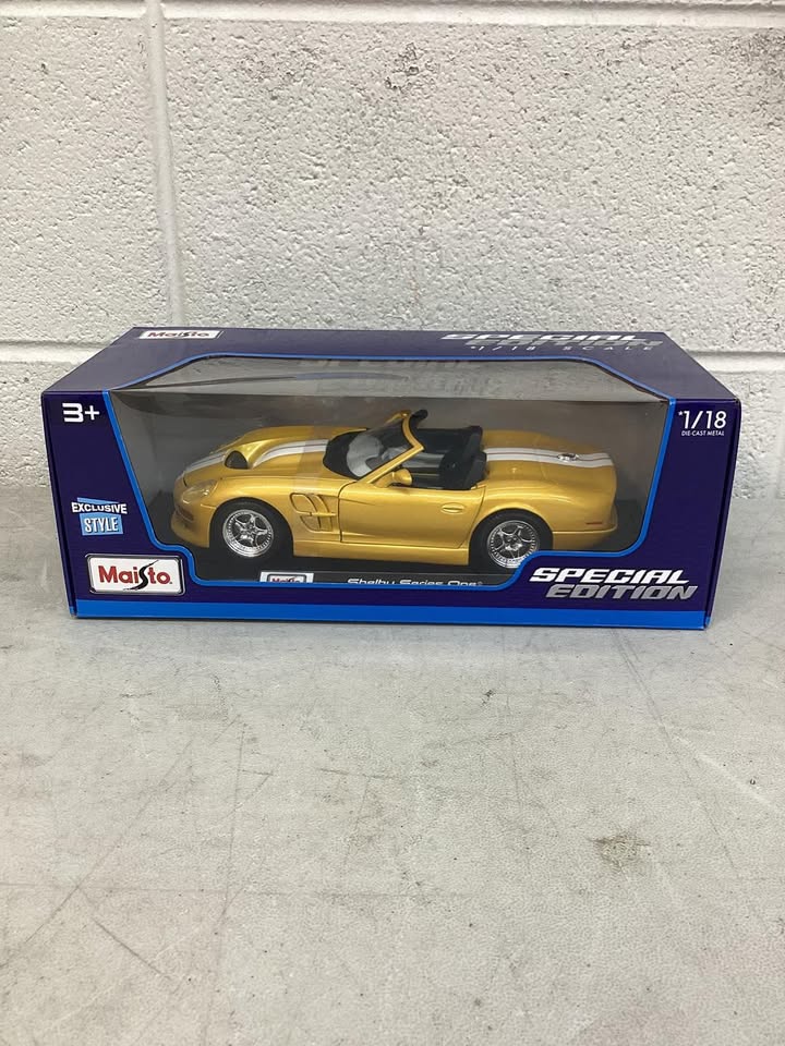 Maisto Special Edition 1/18 Diecast Car Shelby Series One