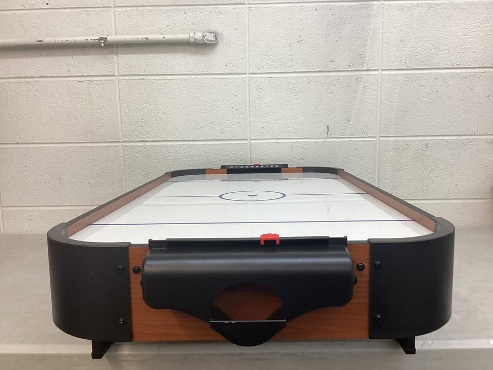 Tabletop Air Hockey Arcade Game Table w/ 2 Pucks, 2 Strikers - 40in