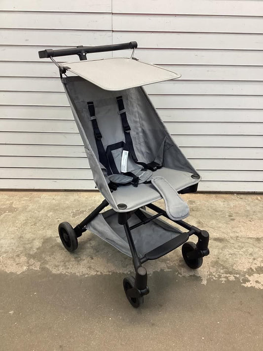 BABY JOY Lightweight Compact Travel Stroller for Airplane with Easy One-Hand Fold