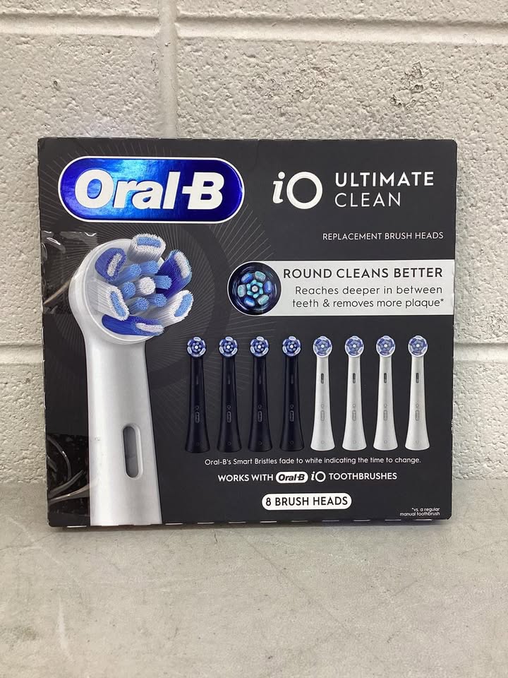 Oral-B iO Series Electric Toothbrush Replacement Brush Heads, Ultimate Clean, 8 ct.
