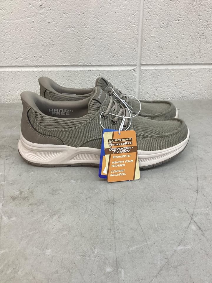 Skechers Men's Canvas Swift Fit Sneaker in Taupe, Size 8